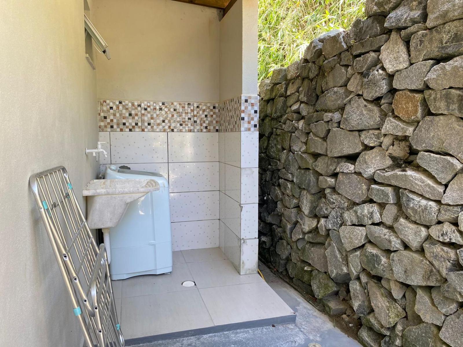 Residencial Com Piscina Possui Jacuzzi Aquecida Com Hidromassagem Villa Bombinhas Luaran gambar