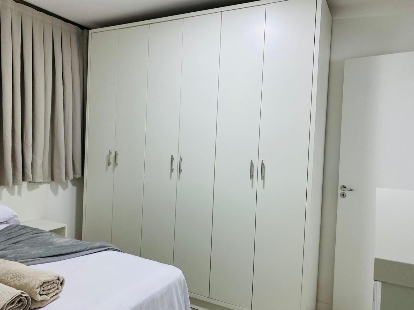 Residencial Com Piscina Possui Jacuzzi Aquecida Com Hidromassagem Villa Bombinhas Luaran gambar